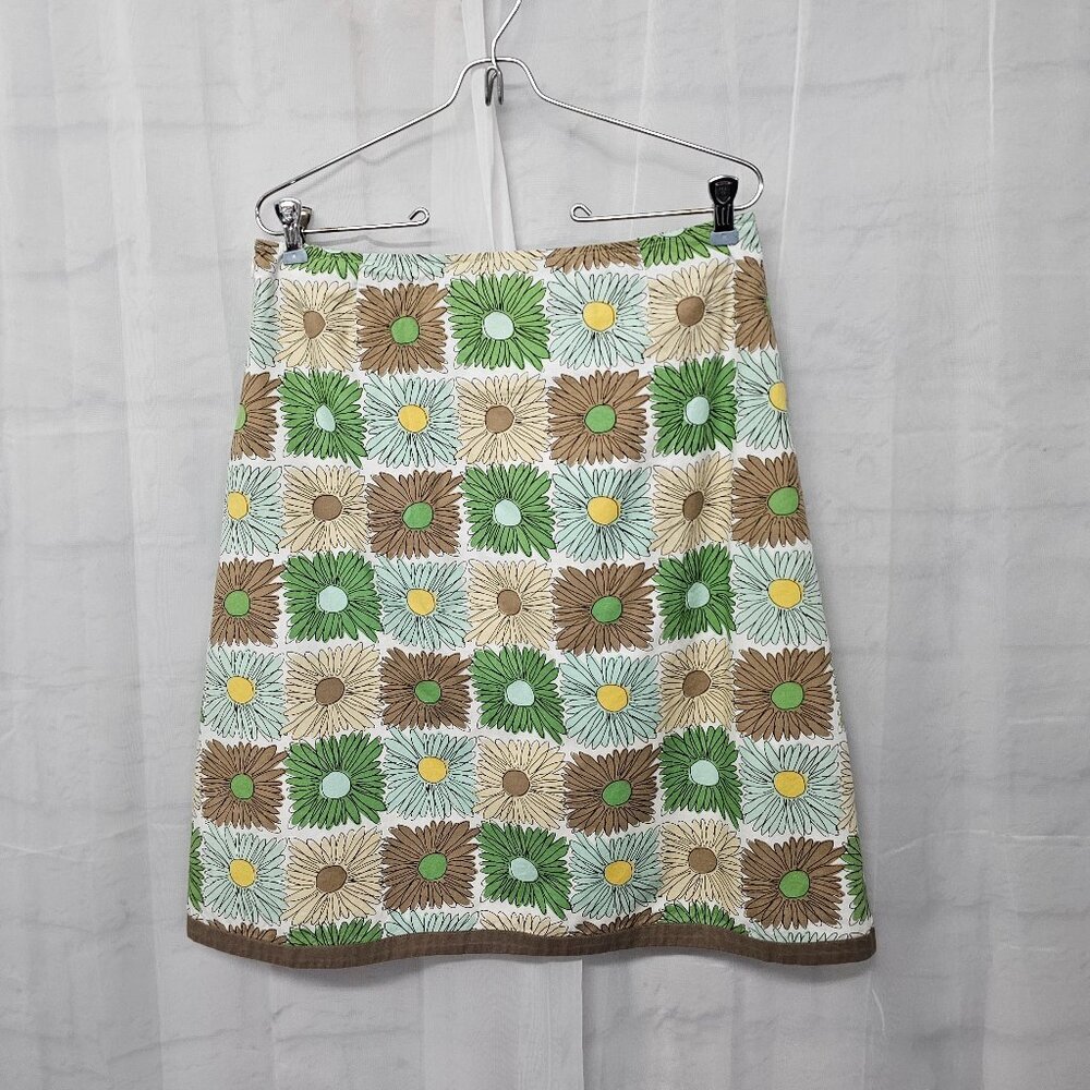Boden A-Line Skirt with Green, Brown, and Yellow Floral Pattern.  US Size 8 - Picture 8 of 13